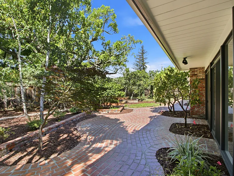 3862 Mumford Pl — Photo 32