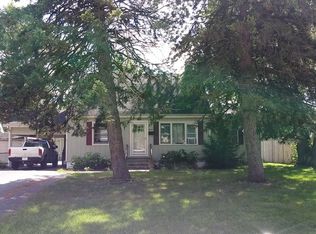 6655 Pine Point Dr, Tinley Park, IL