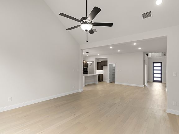 06_ Preston Floor Plan - Representative Photo