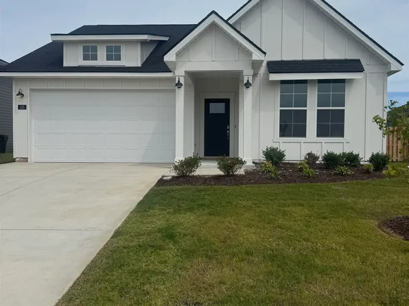 105 Alberta Harris Dr, Madison, AL 35756