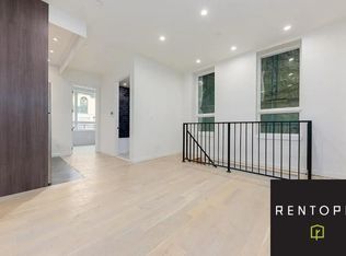 194 S 2nd St #1D, Brooklyn, NY 11211