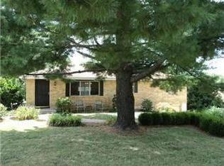 4905 NW 61st Ter, Kansas City, MO 64151