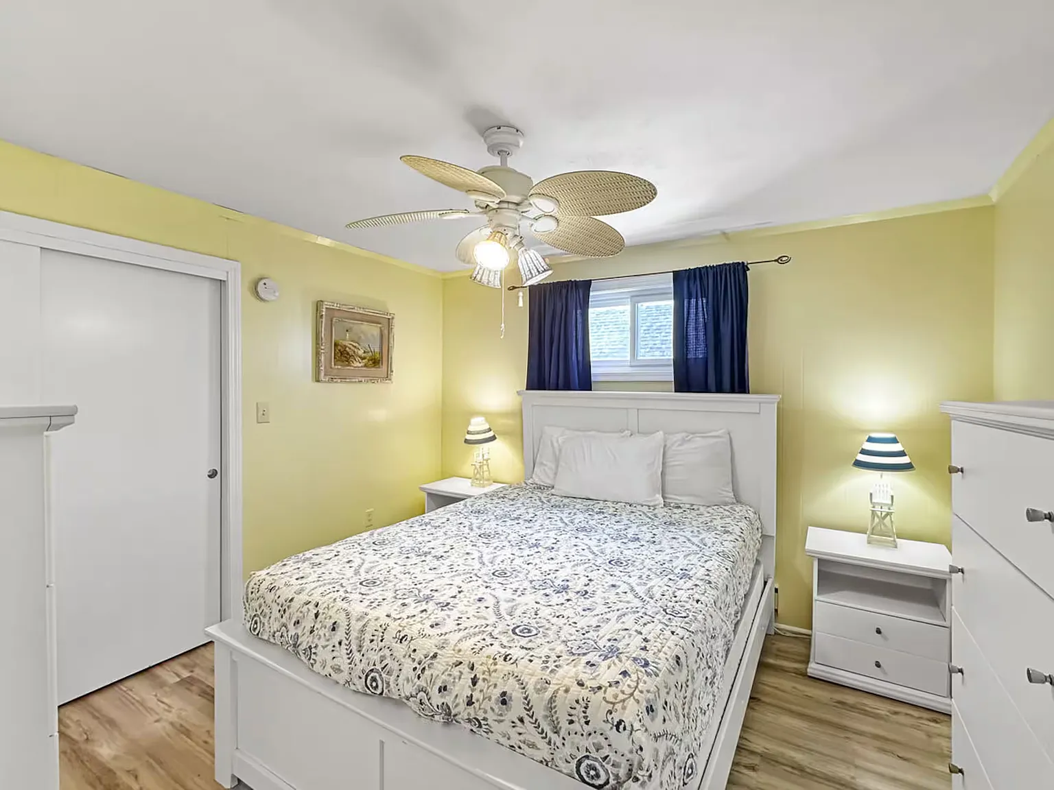 2 bed, 770 sqft, $1,950 — Photo 4