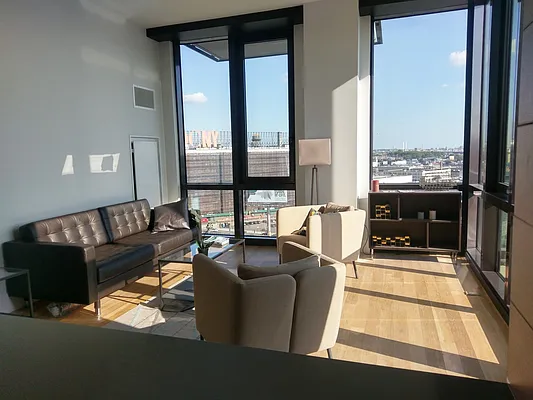 Rented by The KCI Group | media 122