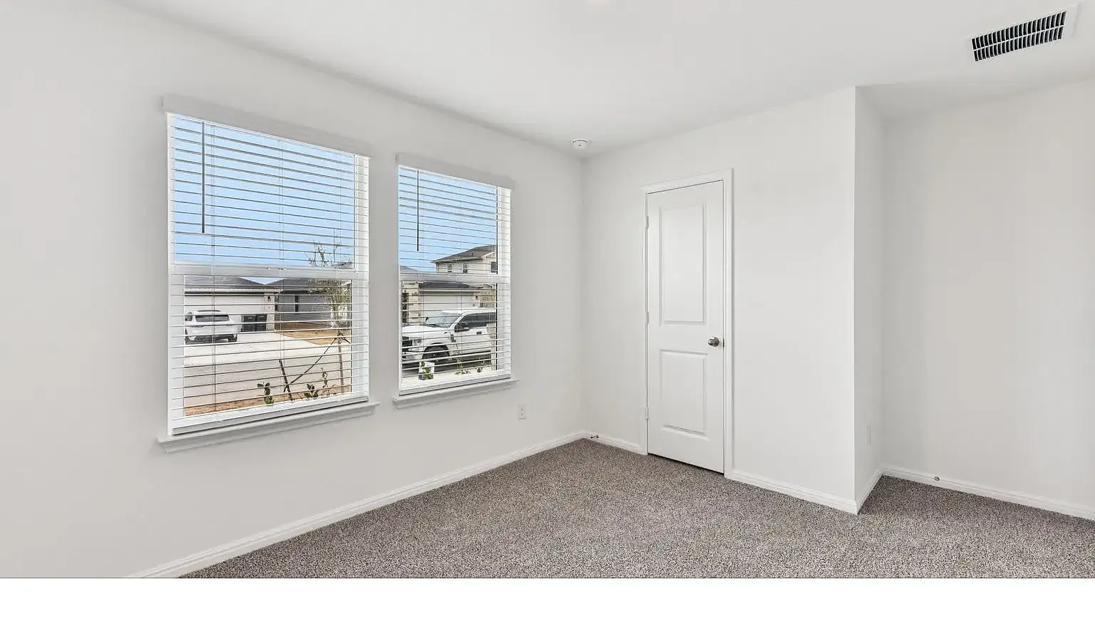 4 bed, 1692 sqft, $2,050 — Photo 4