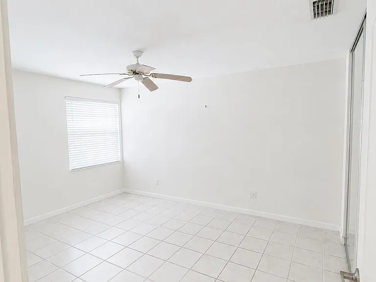 7852 Nile River Rd — Photo 3
