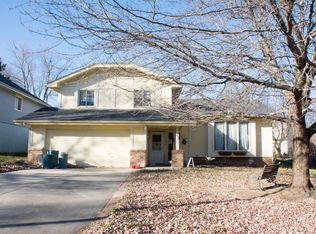 9604 S 22nd Ave, Bellevue, NE 68147