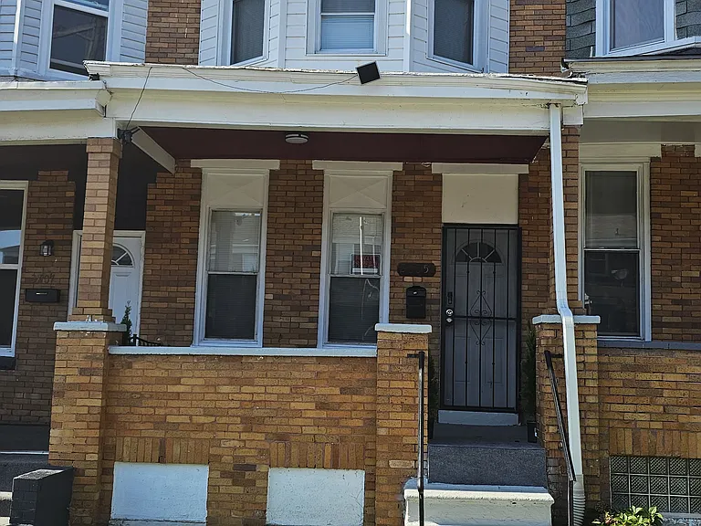 2805 Erman Ave for Rent! Fully Renovated in 2025. Vinyl Plank Flooring, New Deck, New Appliances, Move in Ready!