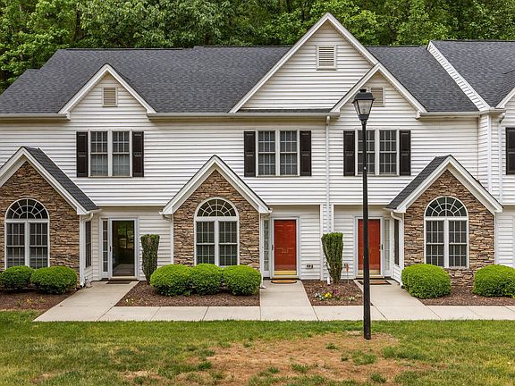 3rd image of 203 Harris Rd