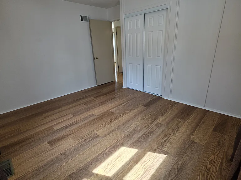 718 S Judkins Ave — Photo 15