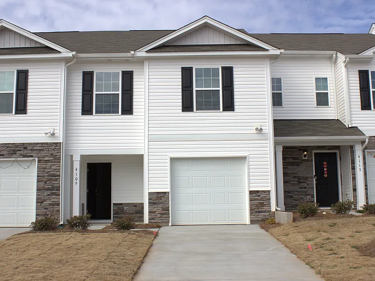 4109 Lurelin Ln — Photo 1