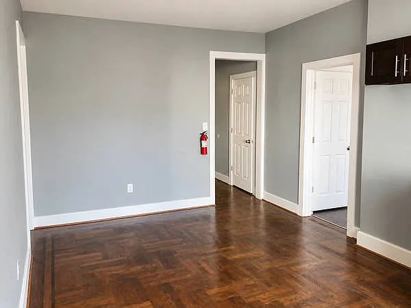 2 bed, 650 sqft, $1,750 — Photo 2