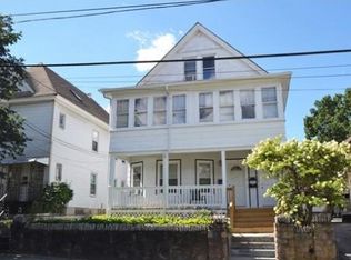 15 Clifton St, Lawrence, MA 01843