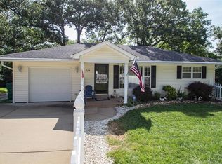 214 Golda Ln, Fenton, MO