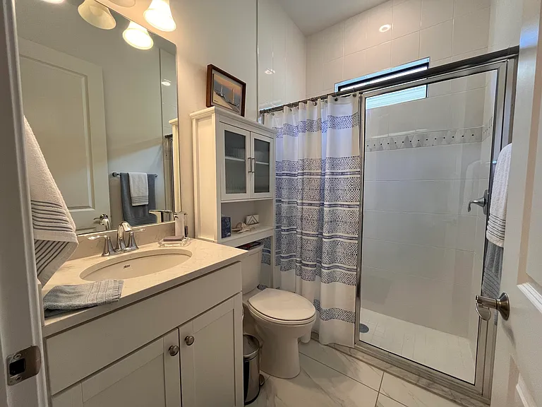 5663 Saint Armands Way — Photo 15