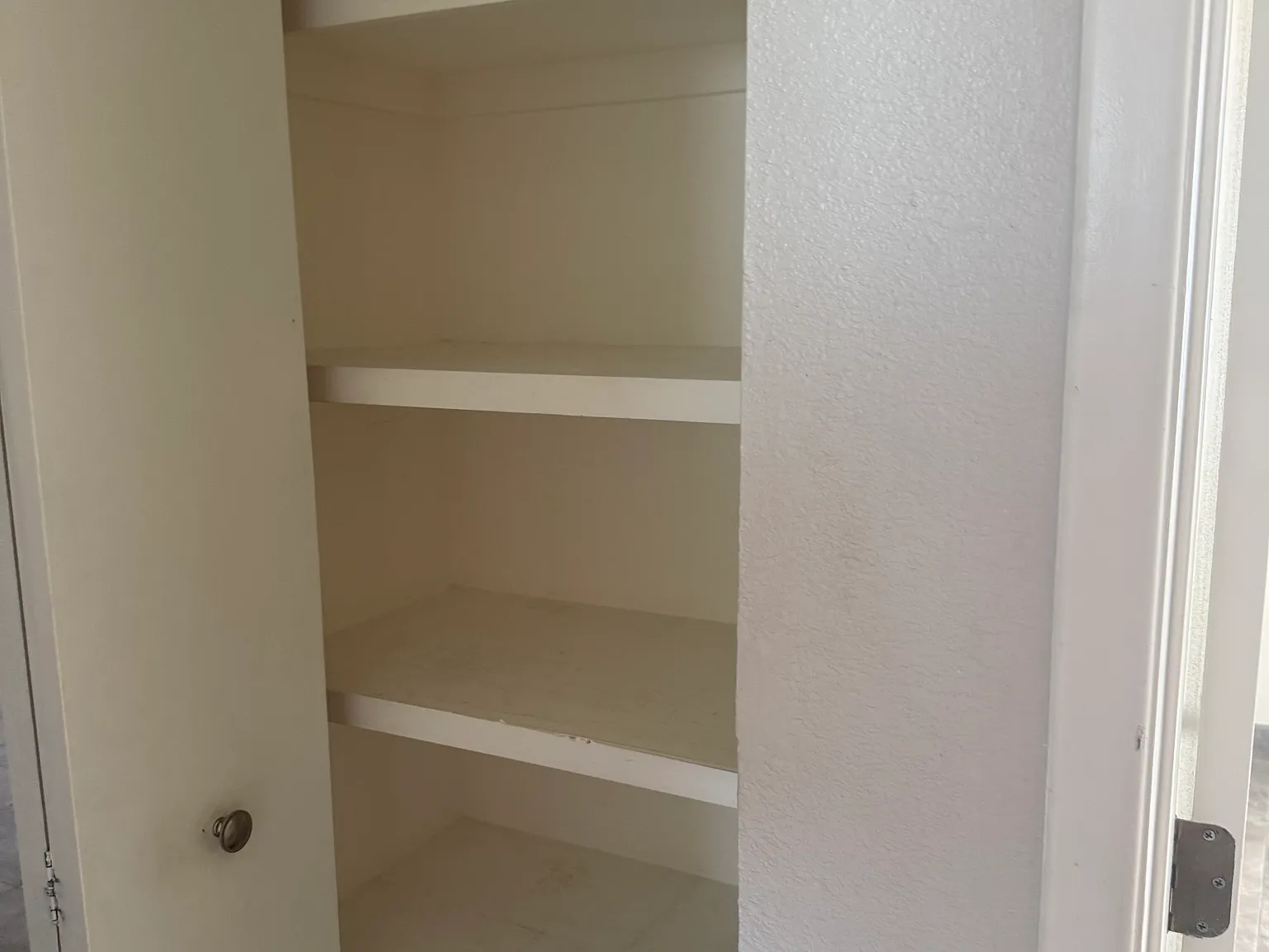 2 bed, 950 sqft, $1,250 — Photo 2