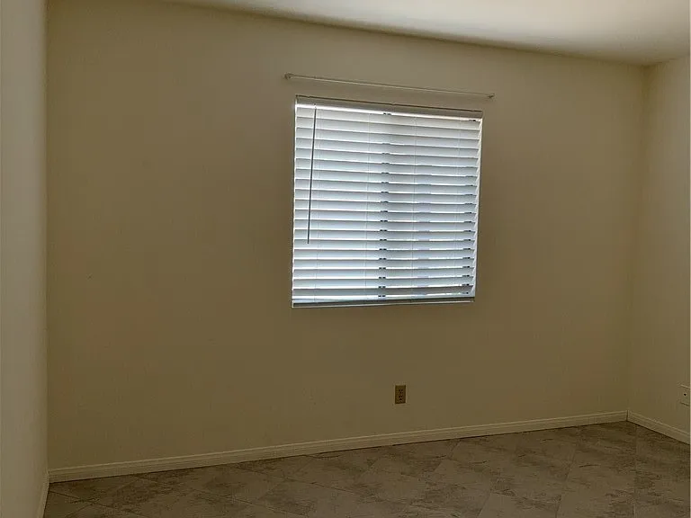 1560 Albino Dr — Photo 12
