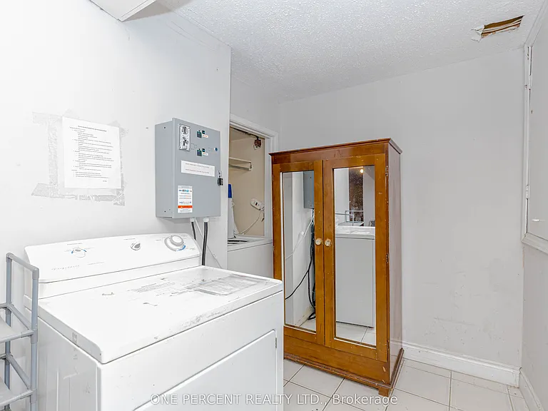 52 Timberlane Dr #BASEMENT — Photo 5