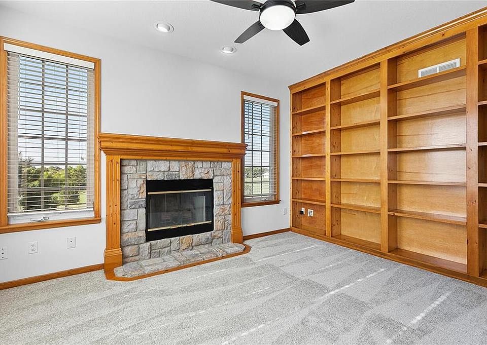 29326 Mission Belleview Rd, Louisburg, KS 66053 Zillow