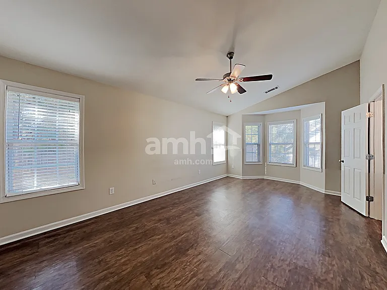 3815 Hawk Tail Dr — Photo 10