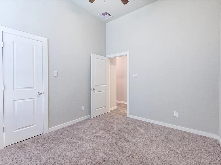 20807 Shawbrook Dr — Photo 14