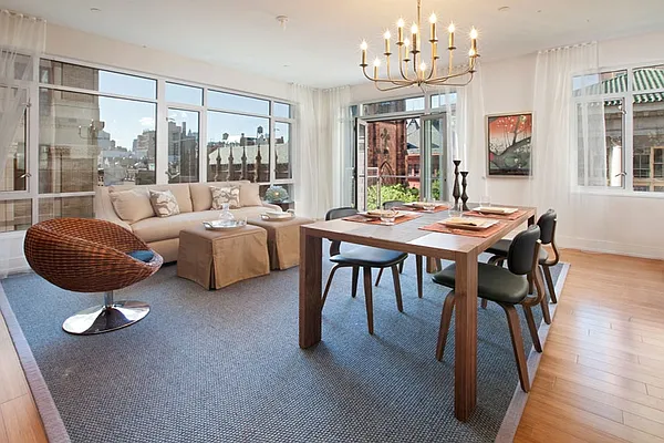 Rented by Invesco Affiliates | media 38