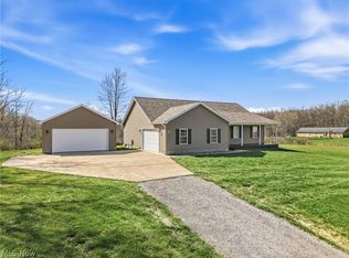 3766 Pothour Wheeler Rd, Hubbard, OH