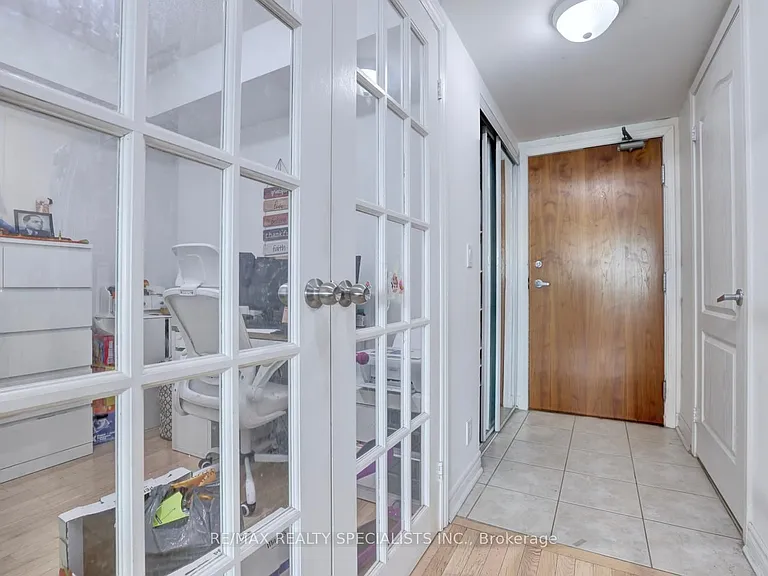 33 Elm Dr W #2108 — Photo 5