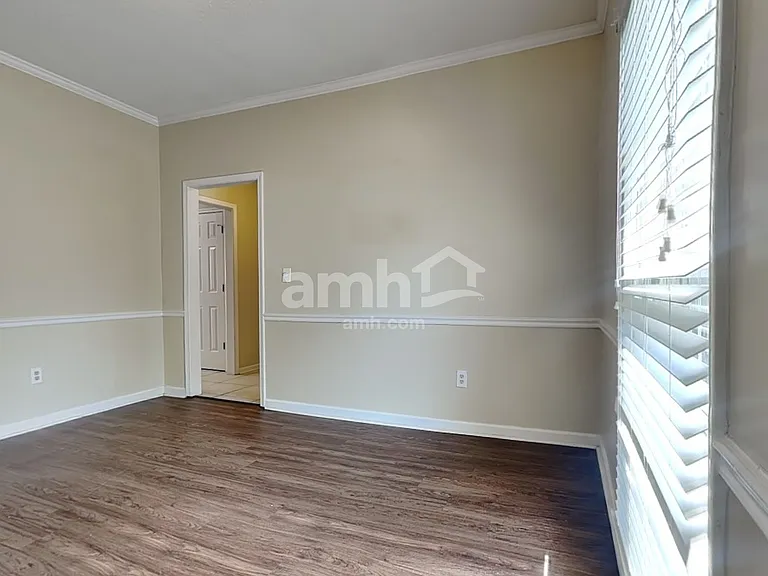 2713 Country Glade Cv N — Photo 4