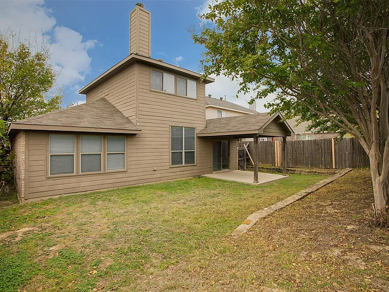 6000 Stirrup Iron Dr — Photo 27