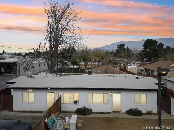 925 Magnolia Ave, Beaumont, CA 92223
