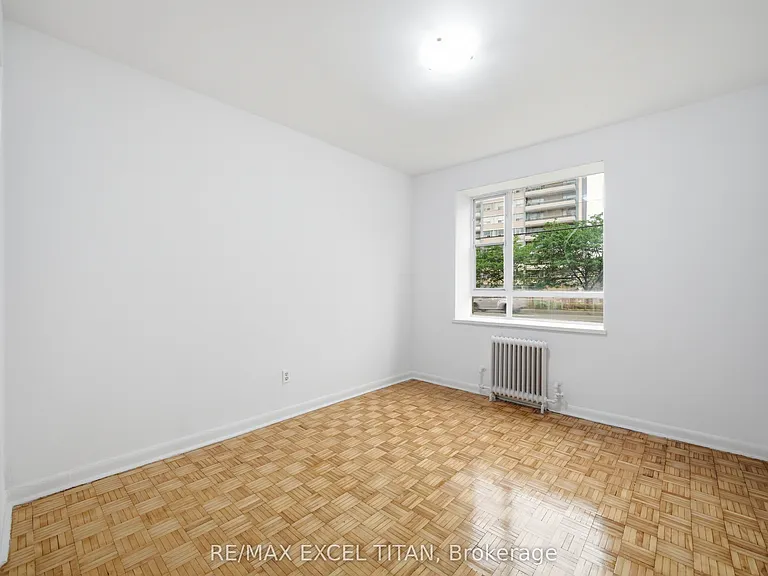 2895 Bathurst St #111 — Photo 17