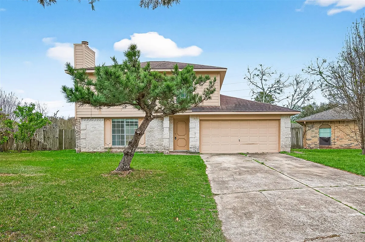 Building Photo - 7523 La Place Dr