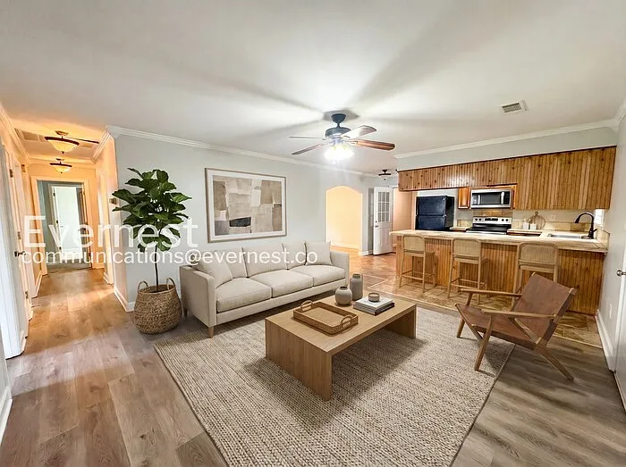 5772 Natchez Dr — Photo 4
