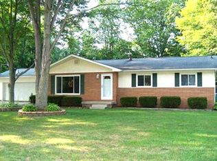 1457 E Gordonville Rd, Midland, MI 48640