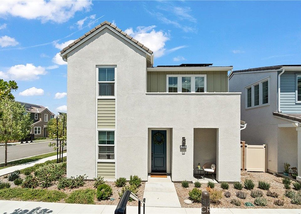 1st image of 4044 Summer Way