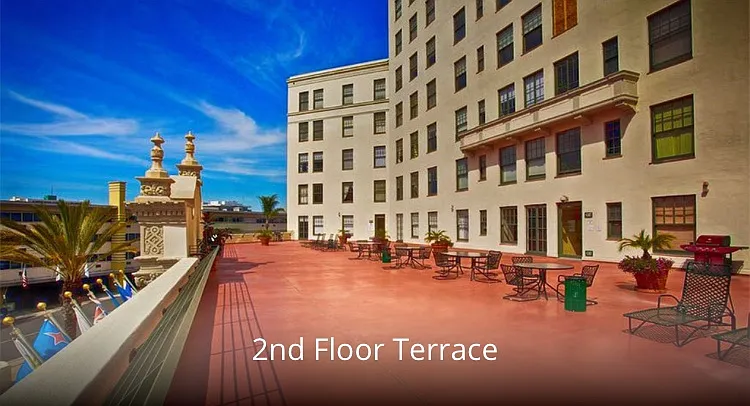 702 Ash St #900 — Photo 46