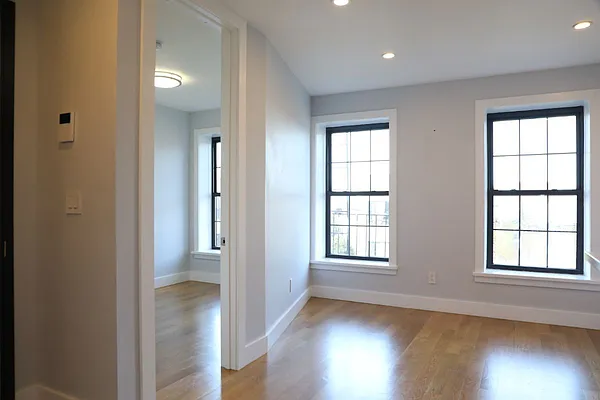 Rented by Keyo  | media 38