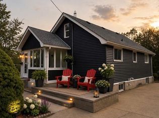 1027 Colborne Rd, Sarnia, ON N7V3K6