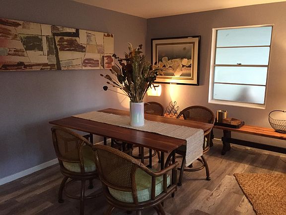 Entry Living / Dining Room