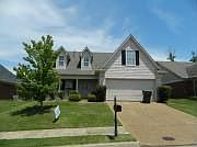 Front view of the home.