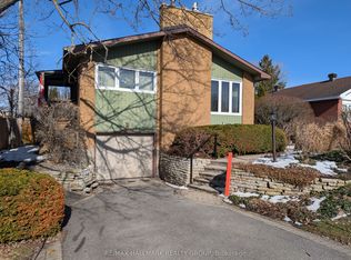 2279 Harding Rd, Ottawa, ON K1G3B6