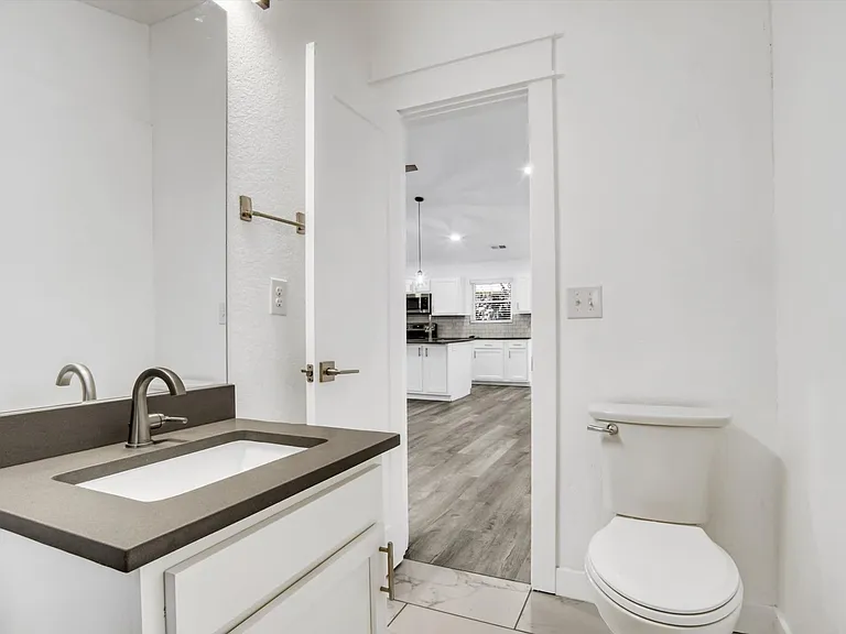 6370 Quay St — Photo 12