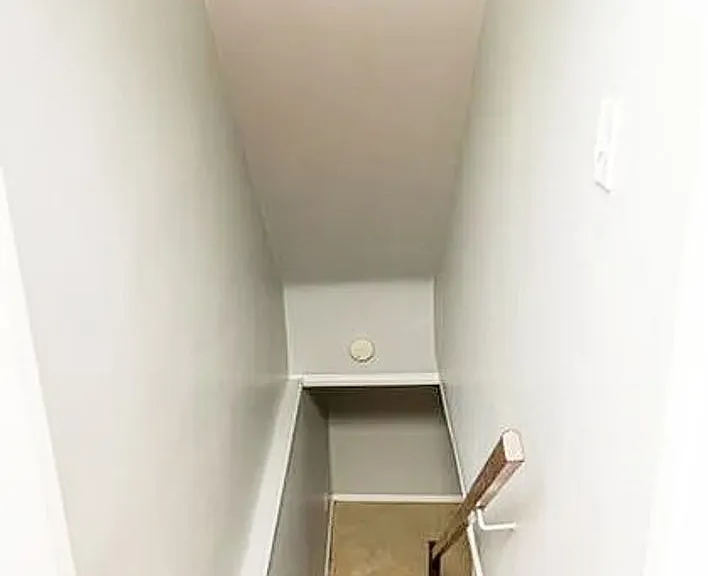 5931 Elmhurst St — Photo 13