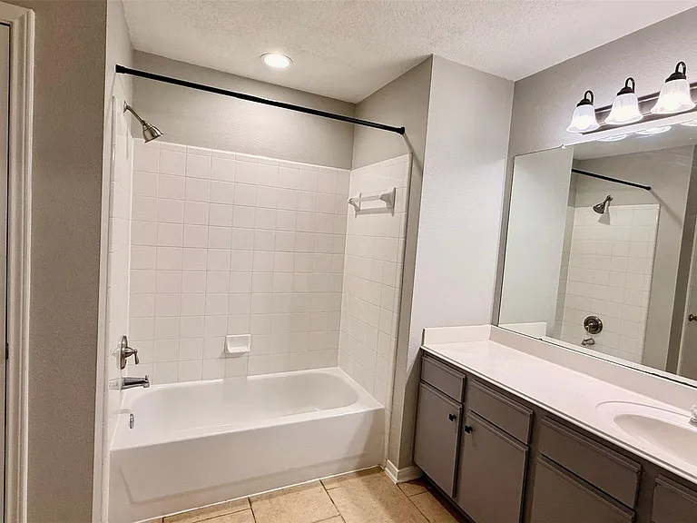 19503 Narcissus Brook Ln — Photo 17