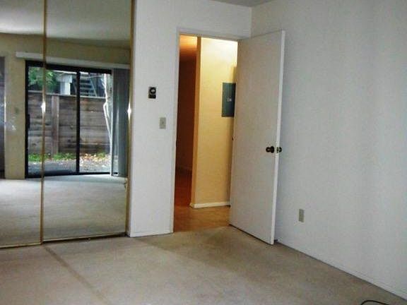 3rd image of 6986 Chantel Ct #6986