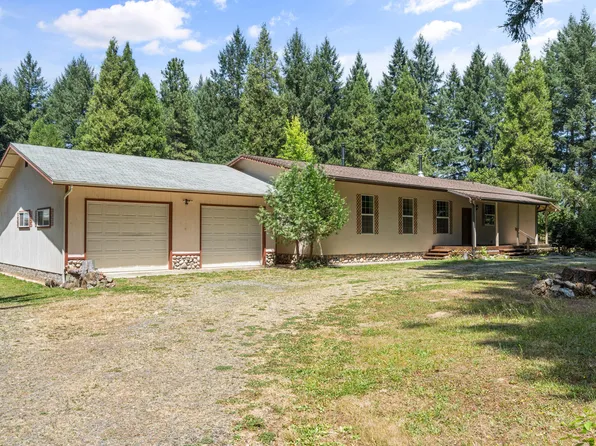273 Fawn Ln, Azalea, OR 97410