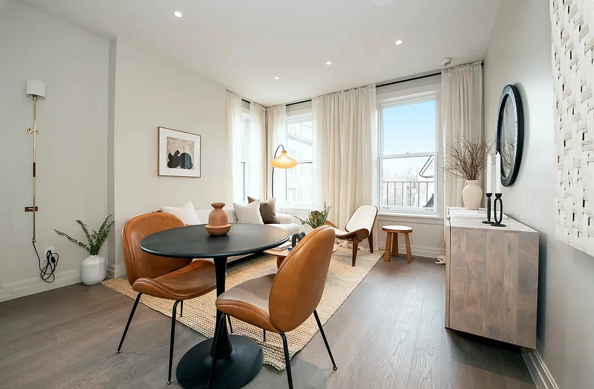 Building Photo - 90 Bedford St #4D