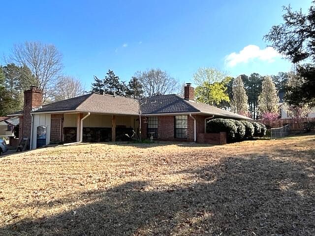1st image of 901 E Norristown Cir