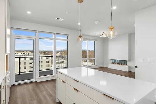 Floor plan 606